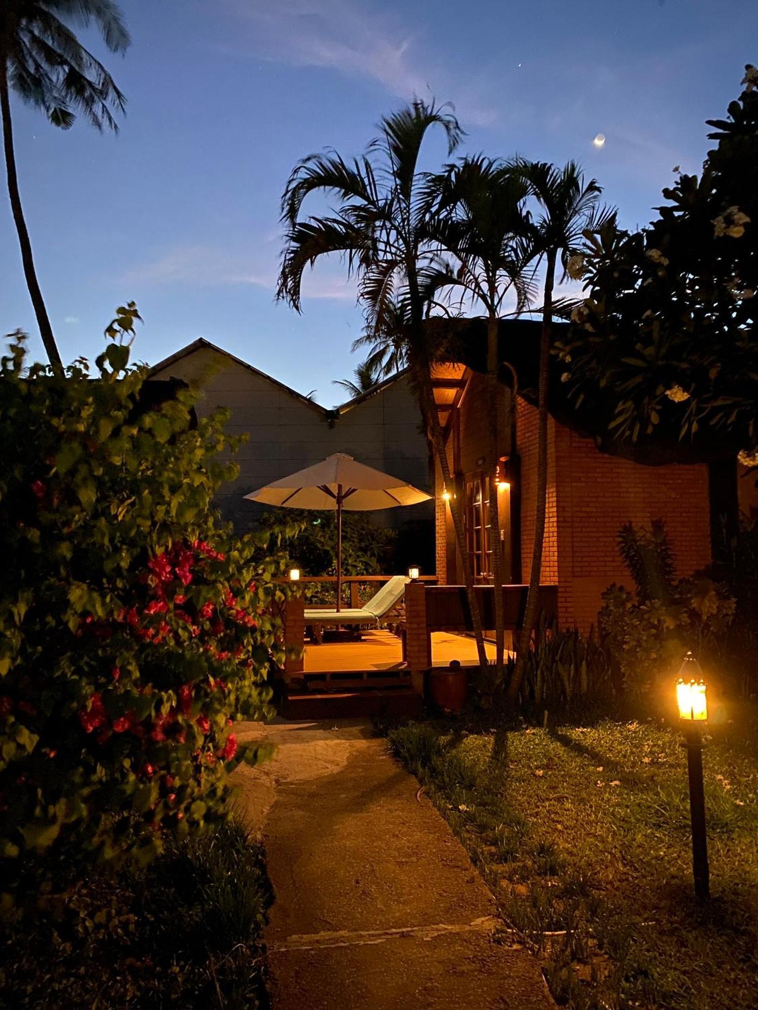 Little Muine Cottages Resort Mui Ne Bagian luar foto